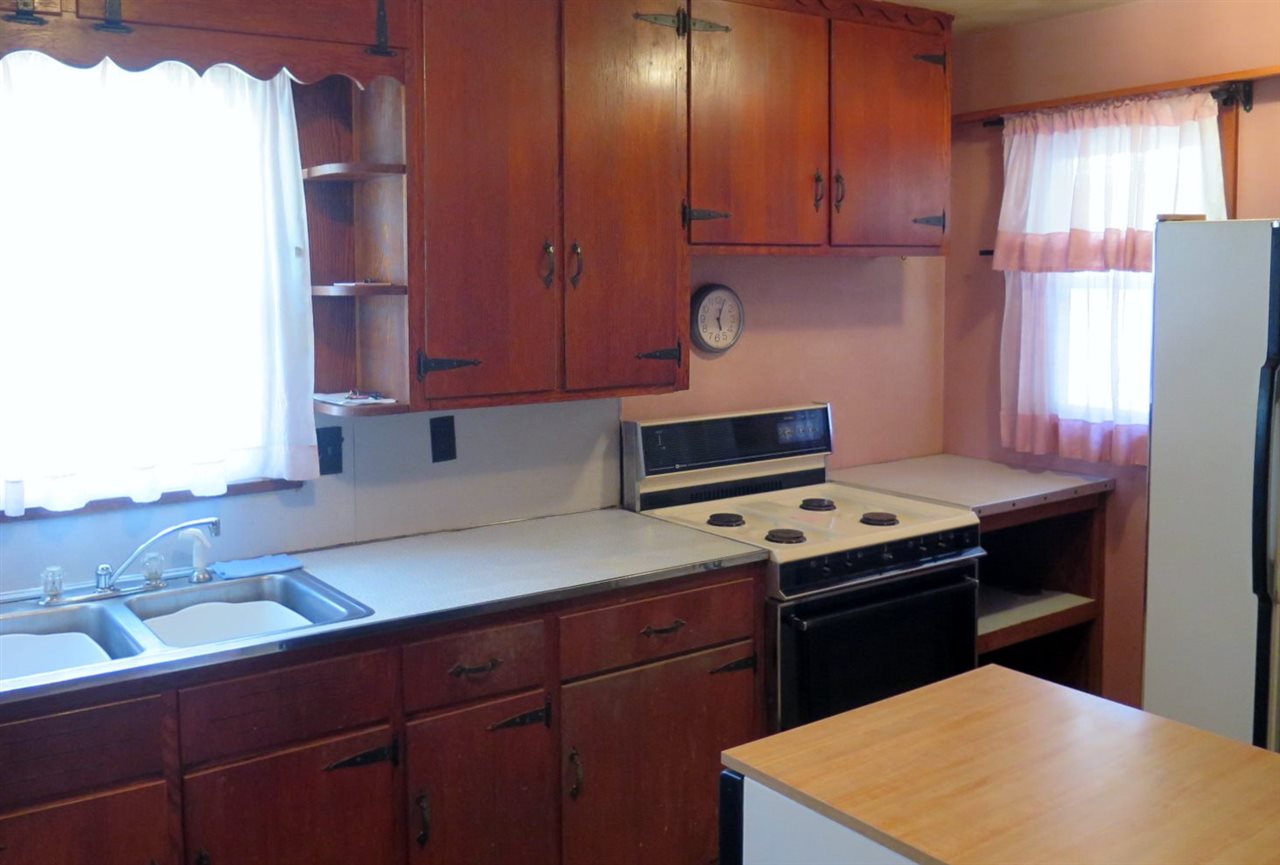 1314 W Brook St, Mitchell, IN 47446 photo 8