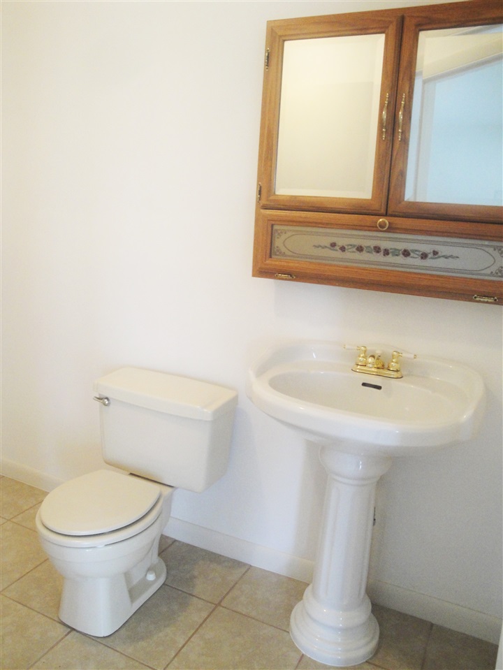 210 S Kentucky Ave, Chandler, IN 47610 photo 14