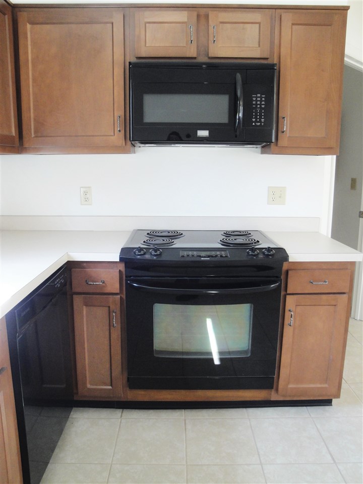 210 S Kentucky Ave, Chandler, IN 47610 photo 9