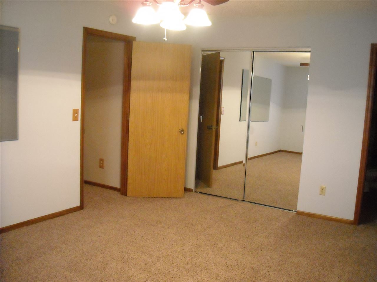 4709 Strathdon Dr, Fort Wayne, IN 46816 photo 9