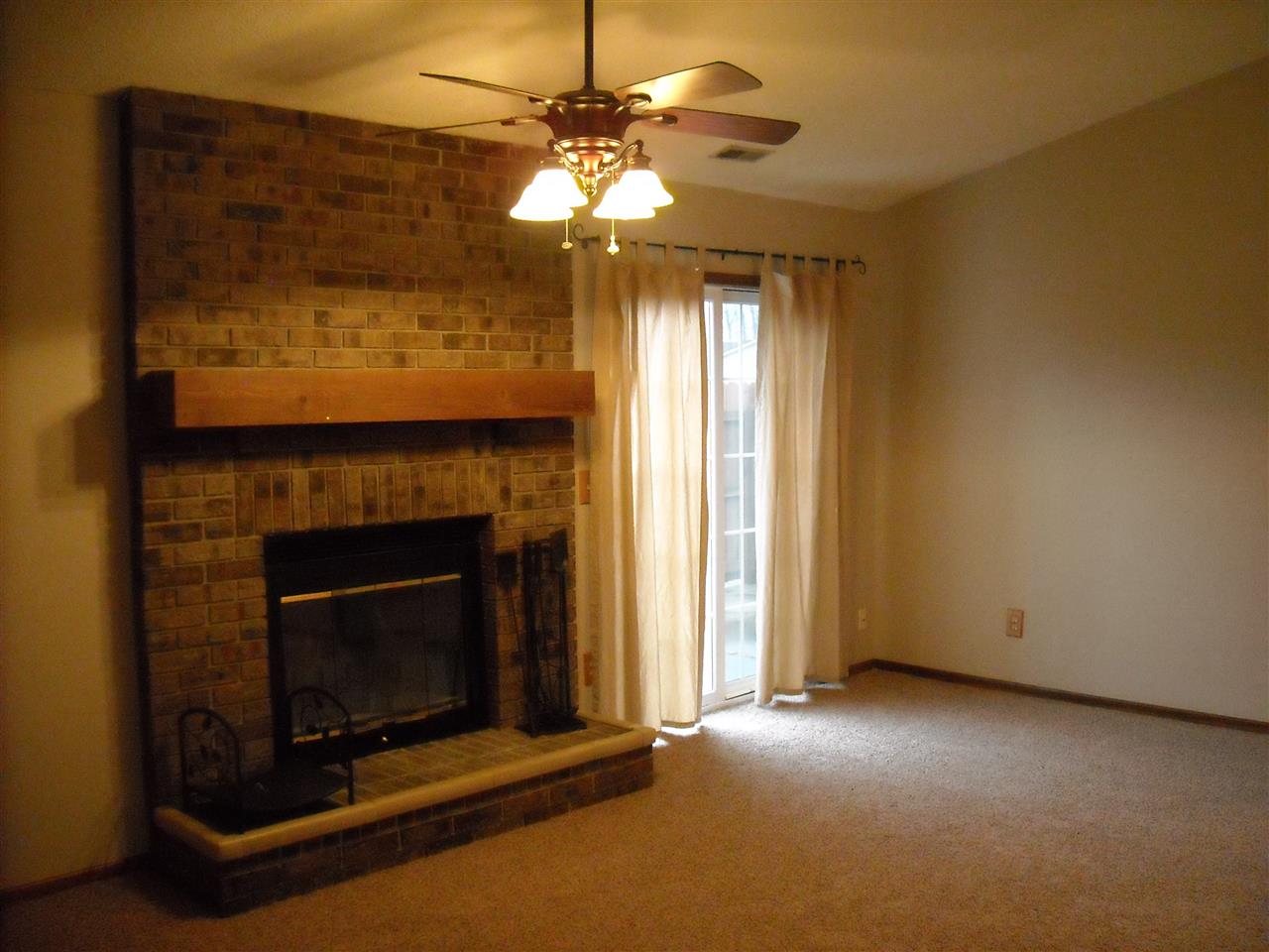 4709 Strathdon Dr, Fort Wayne, IN 46816 photo 5