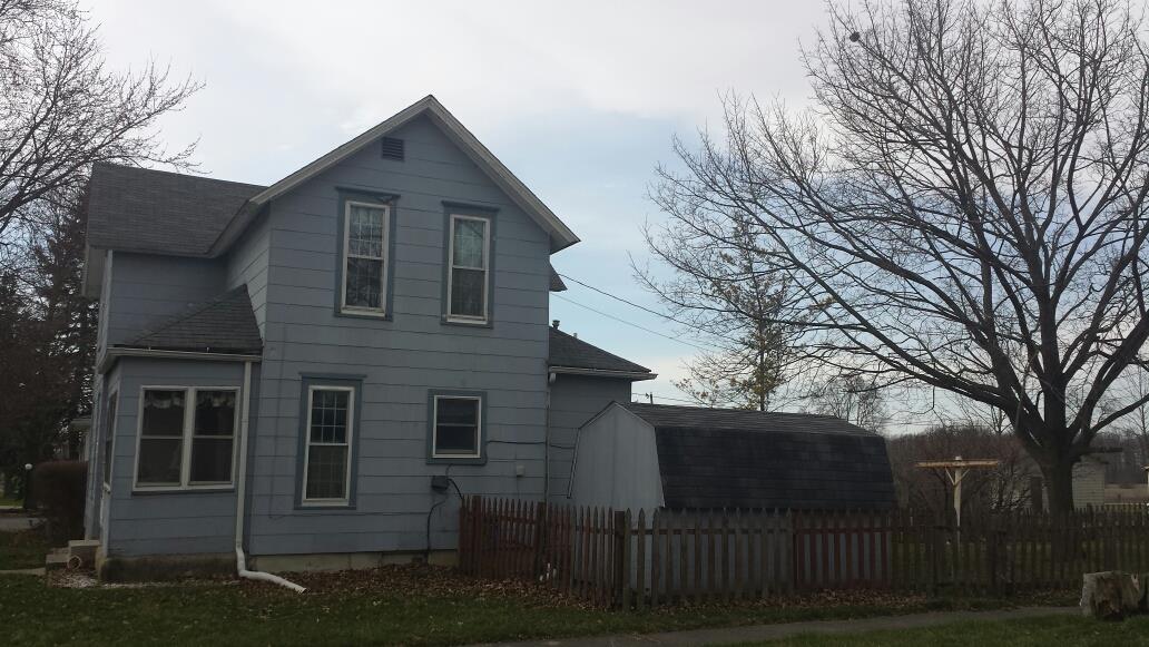 400 S Johnson St, Garrett, IN 46738 photo 2