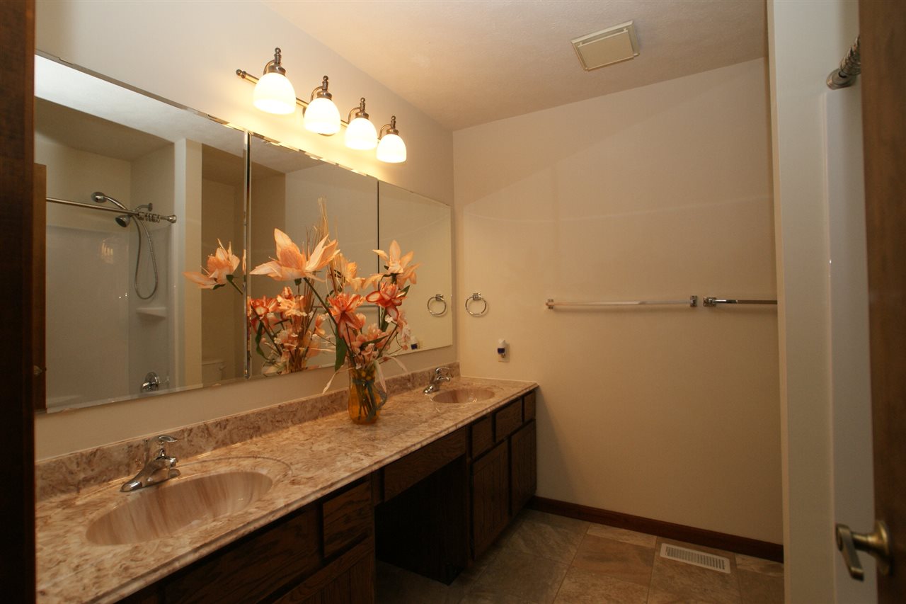 2805 Raintree Ct, Kokomo, IN 46902 photo 11