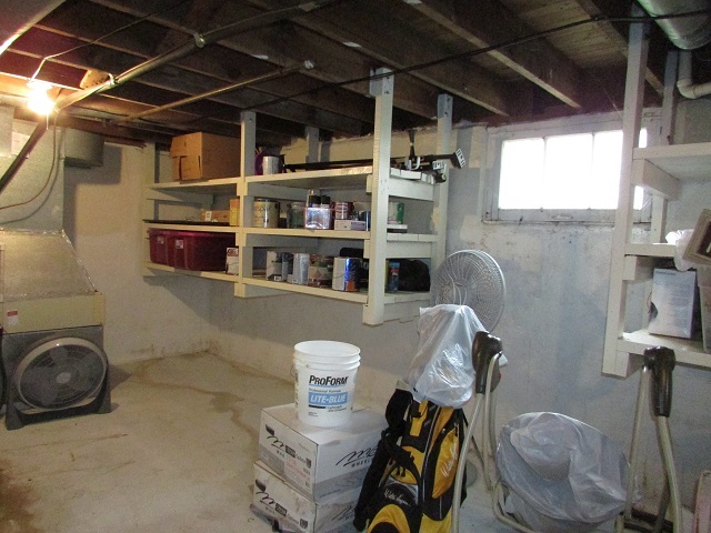 404 Earl St, Chalmers, IN 47929 photo 17