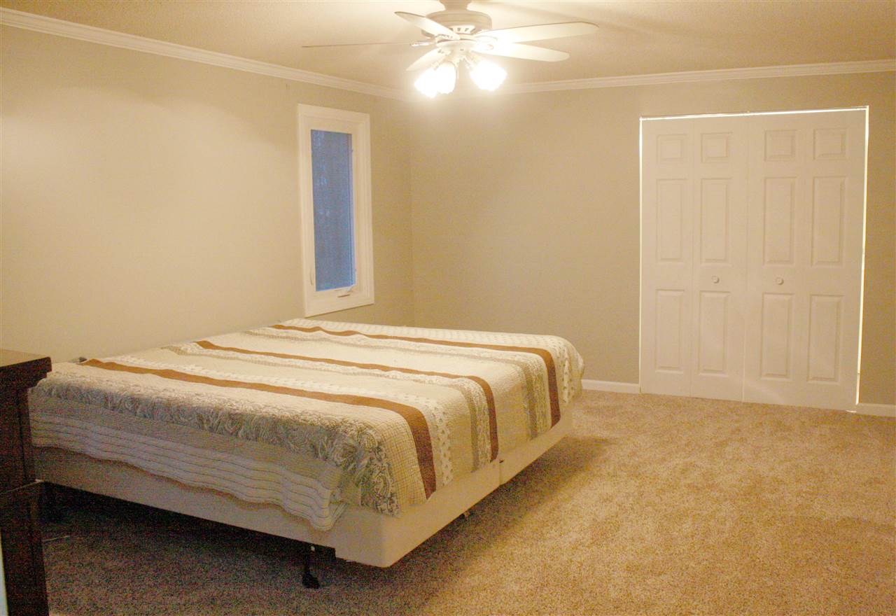 10821 Countrywood Trl, Fort Wayne, IN 46845 photo 21