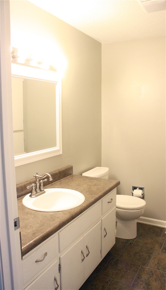 10821 Countrywood Trl, Fort Wayne, IN 46845 photo 28