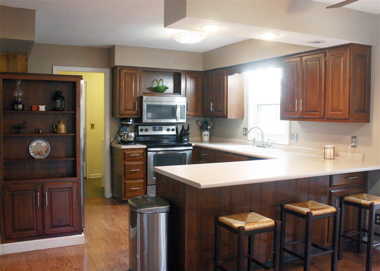 10821 Countrywood Trl, Fort Wayne, IN 46845 photo 13