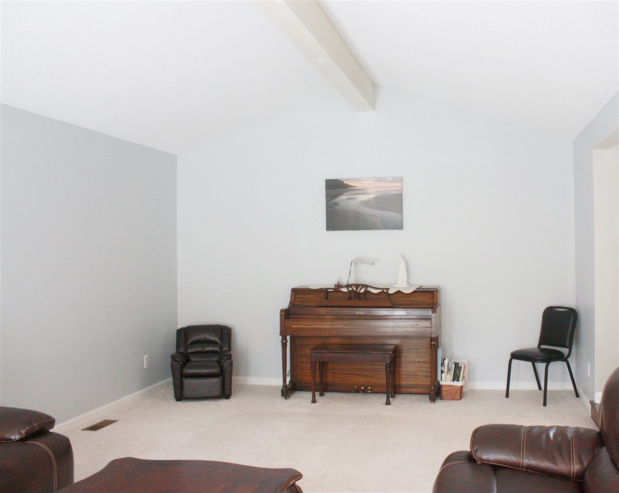 10821 Countrywood Trl, Fort Wayne, IN 46845 photo 18