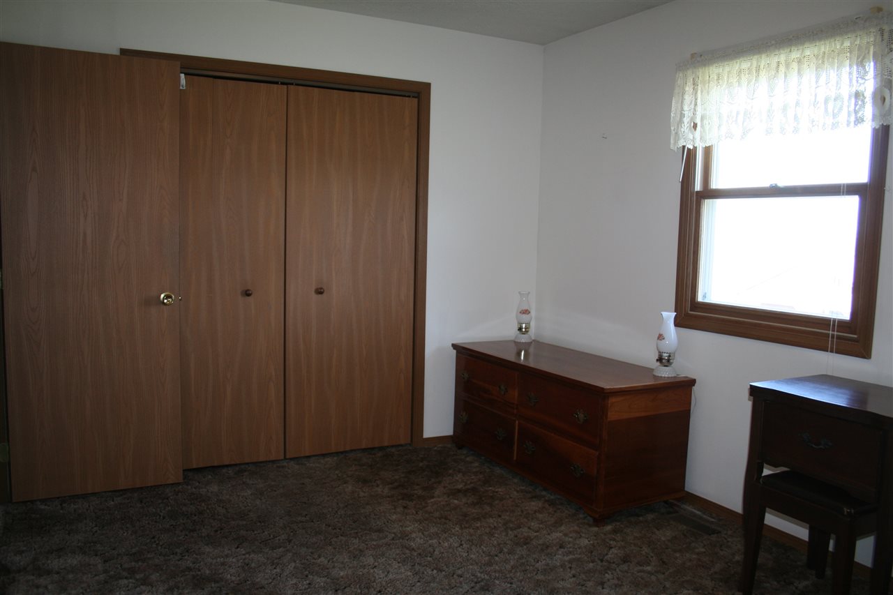 209 Candlelight Ln, Oolitic, IN 47451 photo 13