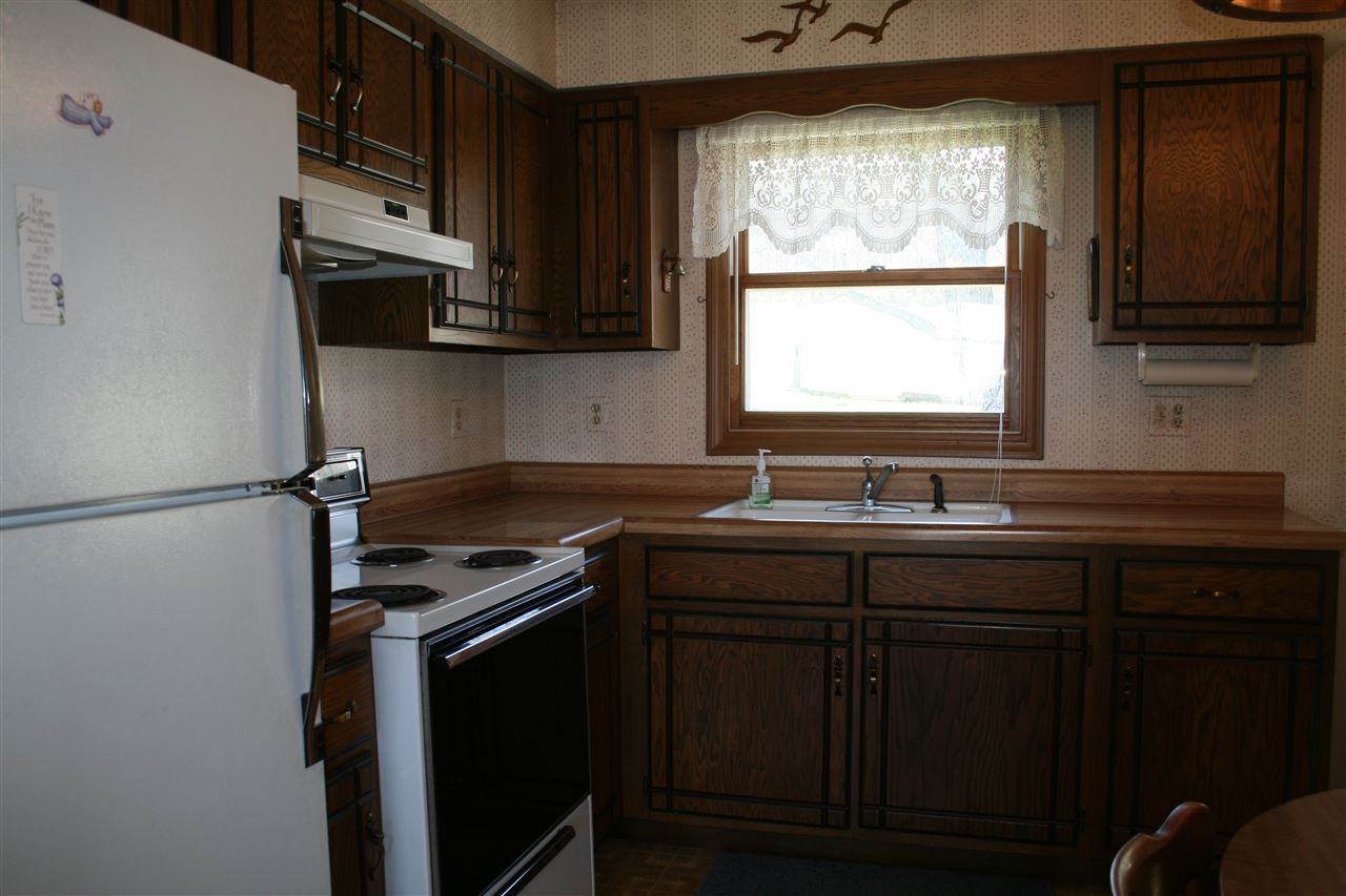 209 Candlelight Ln, Oolitic, IN 47451 photo 7