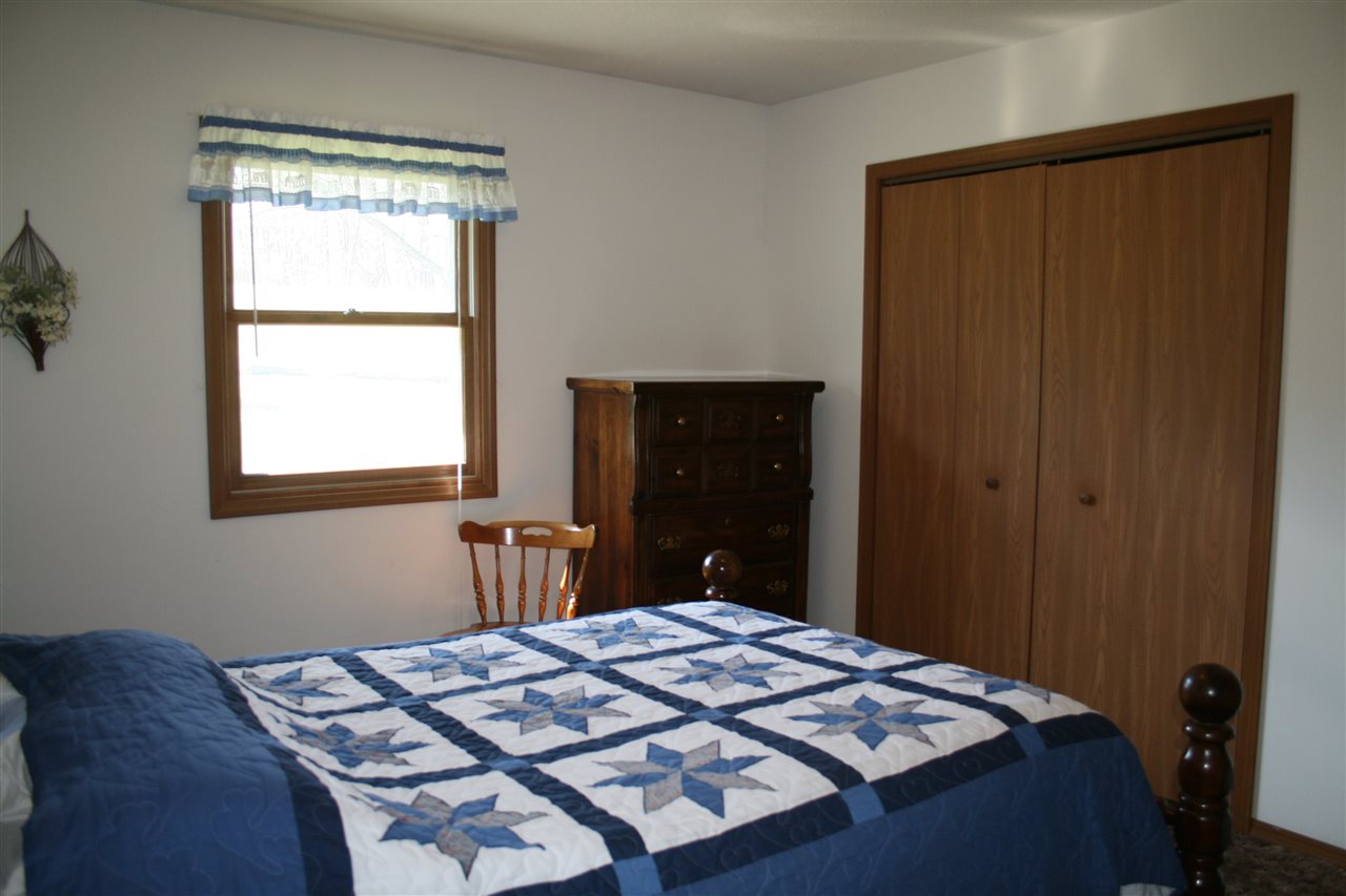 209 Candlelight Ln, Oolitic, IN 47451 photo 11