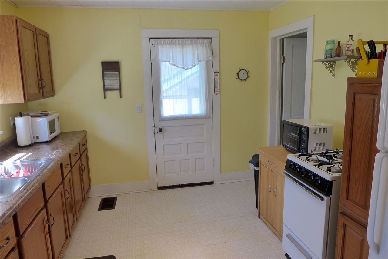 10456 S Broadway St, Stendal, IN 47585 photo 2
