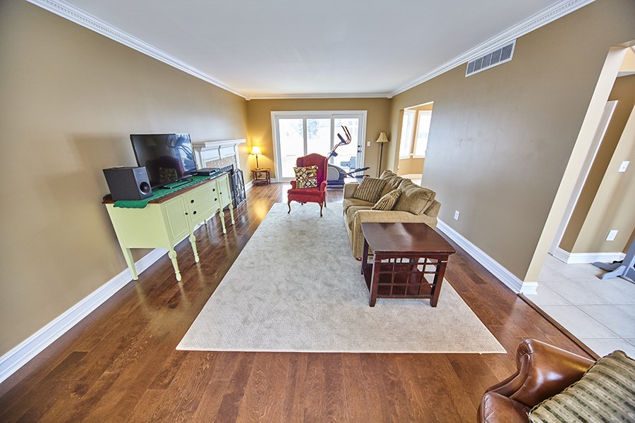 1406 Baron Ct, Auburn, IN 46706 photo 9