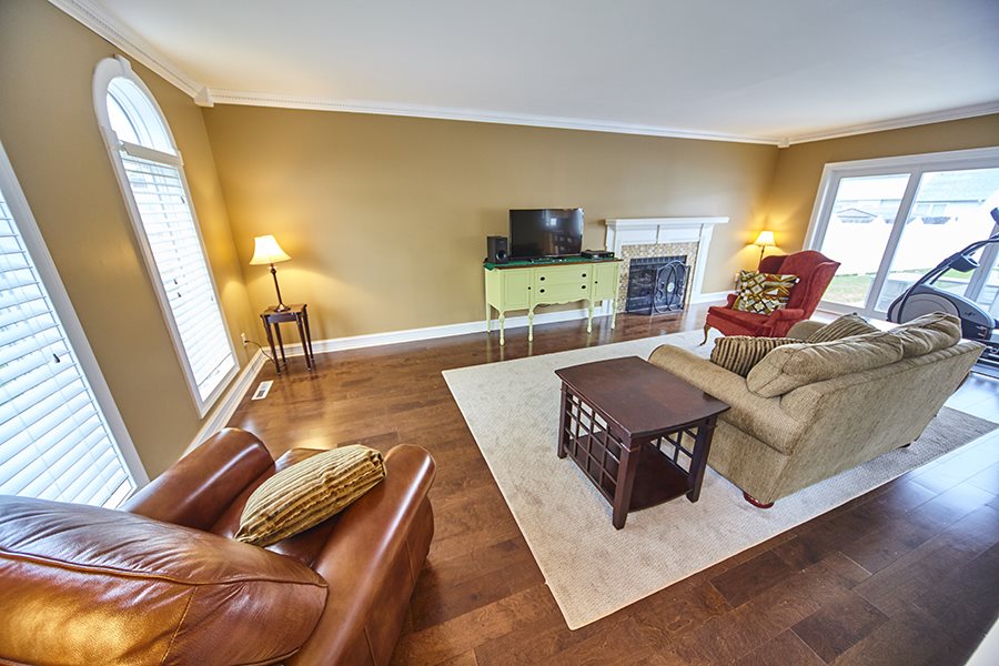 1406 Baron Ct, Auburn, IN 46706 photo 8