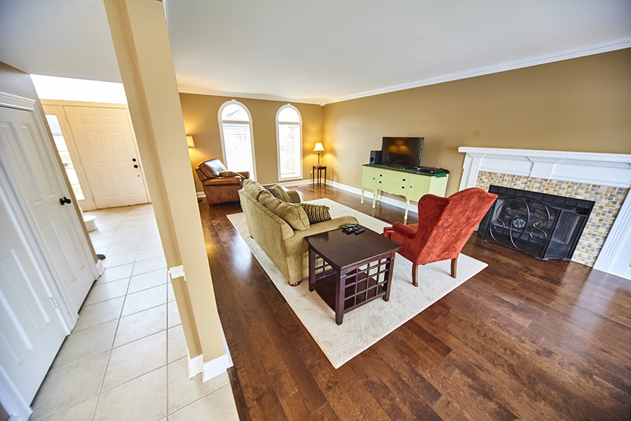 1406 Baron Ct, Auburn, IN 46706 photo 10