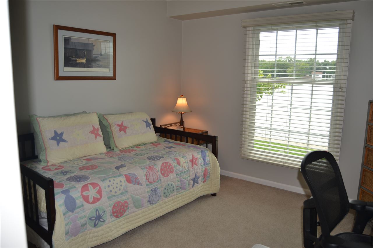 1077 Greenleaf Blvd #104, Elkhart, IN 46514 photo 19