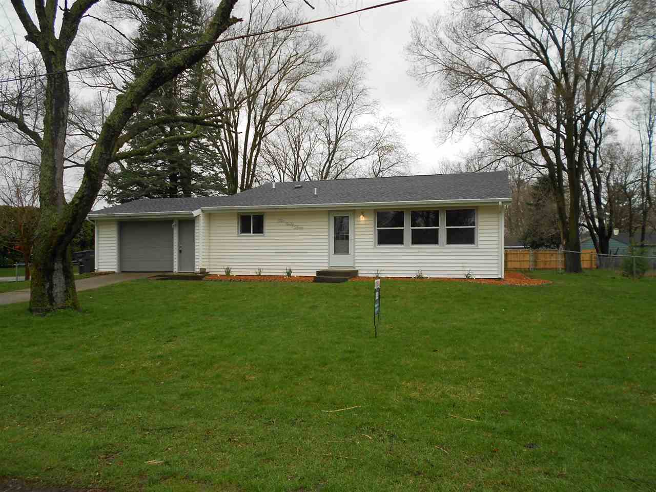 243 Parker Ave, Elkhart, IN 46516 photo 1