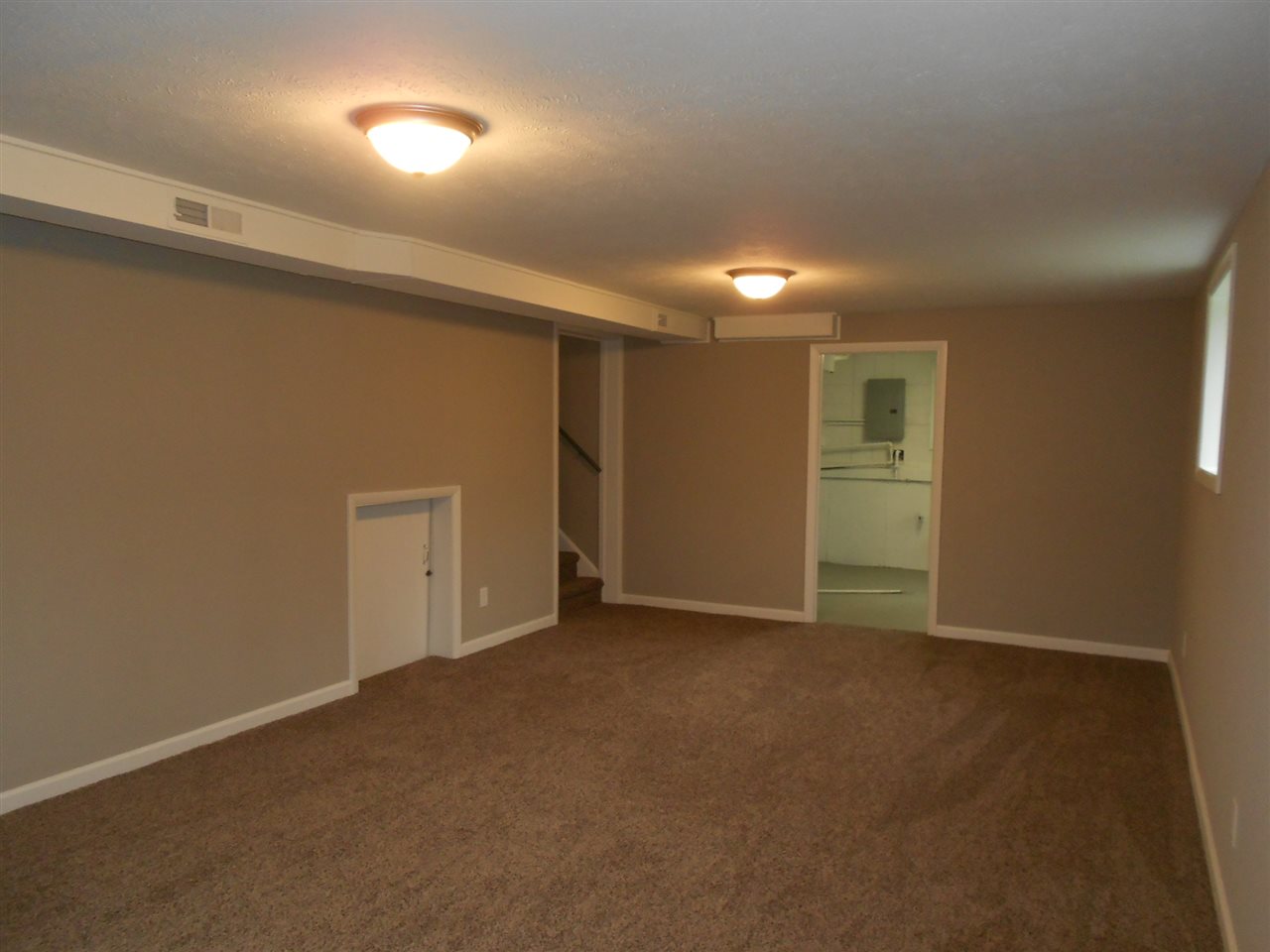 243 Parker Ave, Elkhart, IN 46516 photo 16