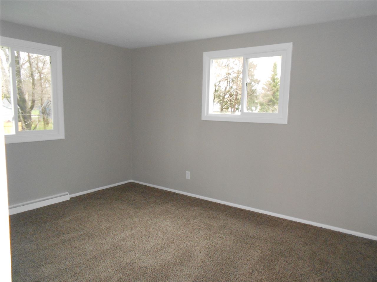 243 Parker Ave, Elkhart, IN 46516 photo 9