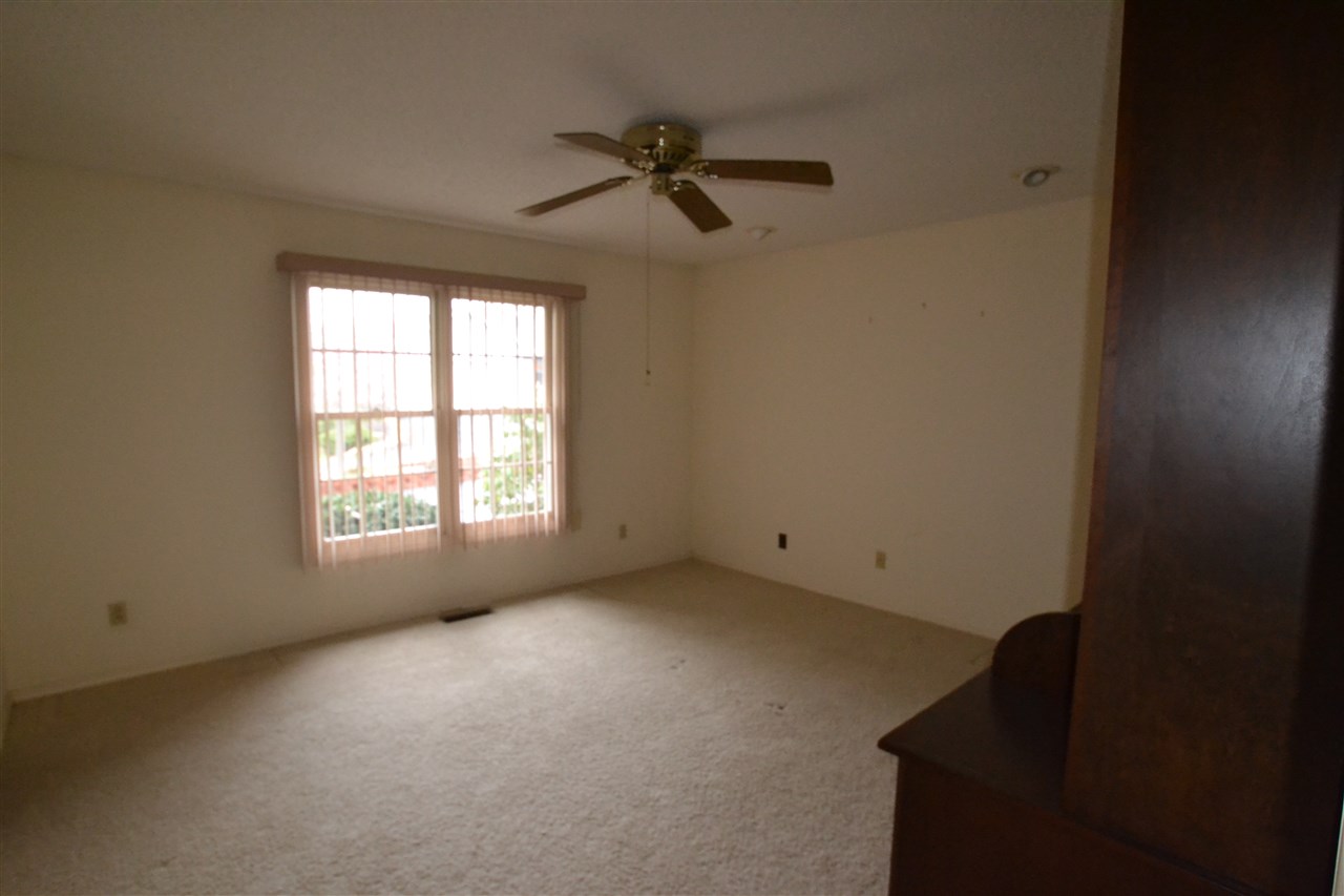 3917 S Sage Ct, Bloomington, IN 47401 photo 9