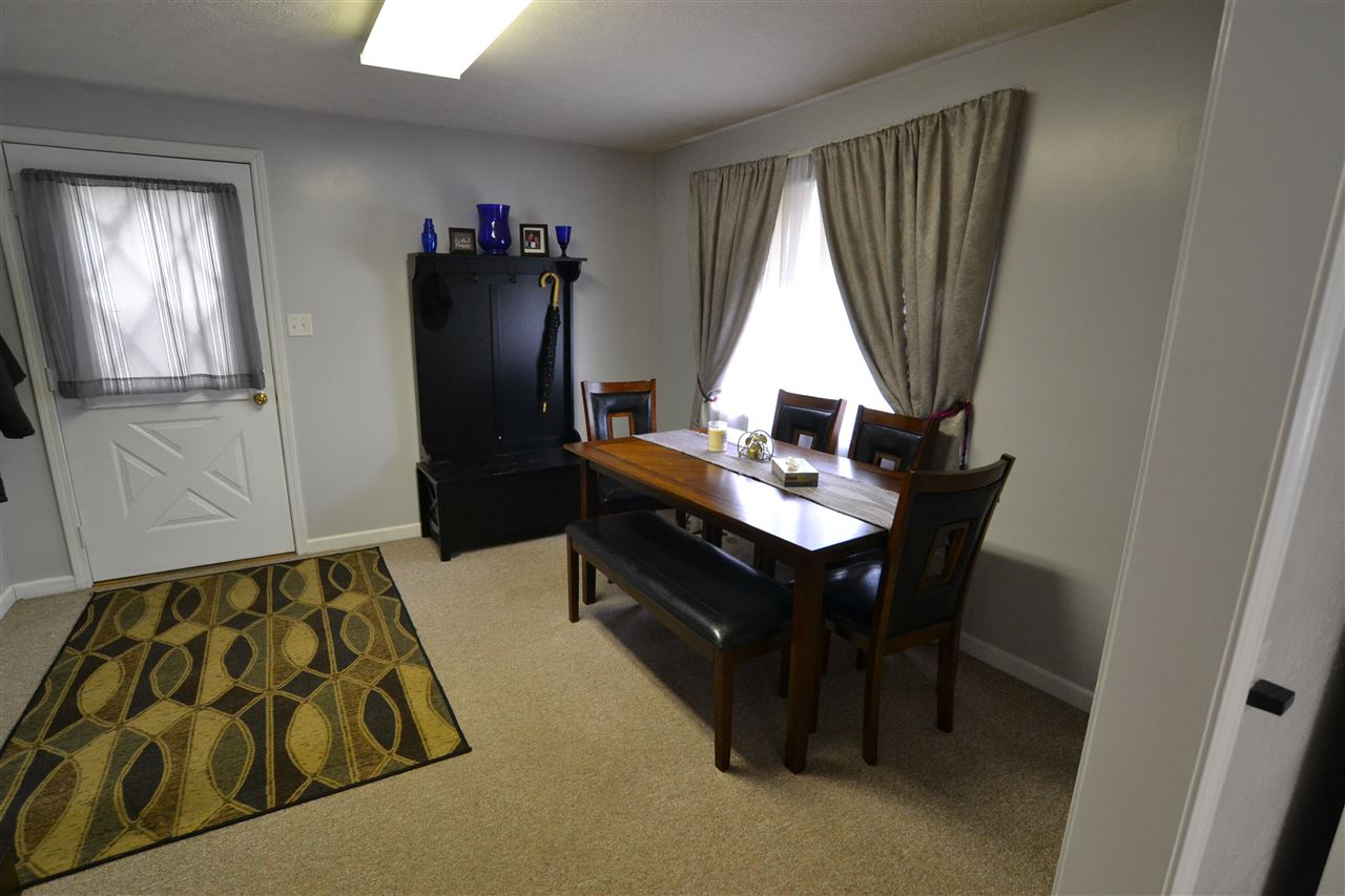 602 S Sale St, Ellettsville, IN 47429 photo 4
