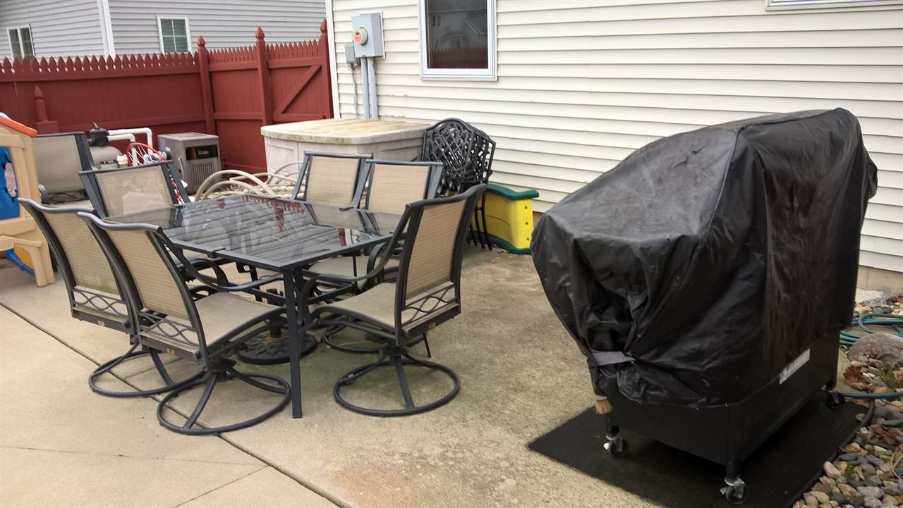 8432 Pember Brook Dr, Fort Wayne, IN 46804 photo 30
