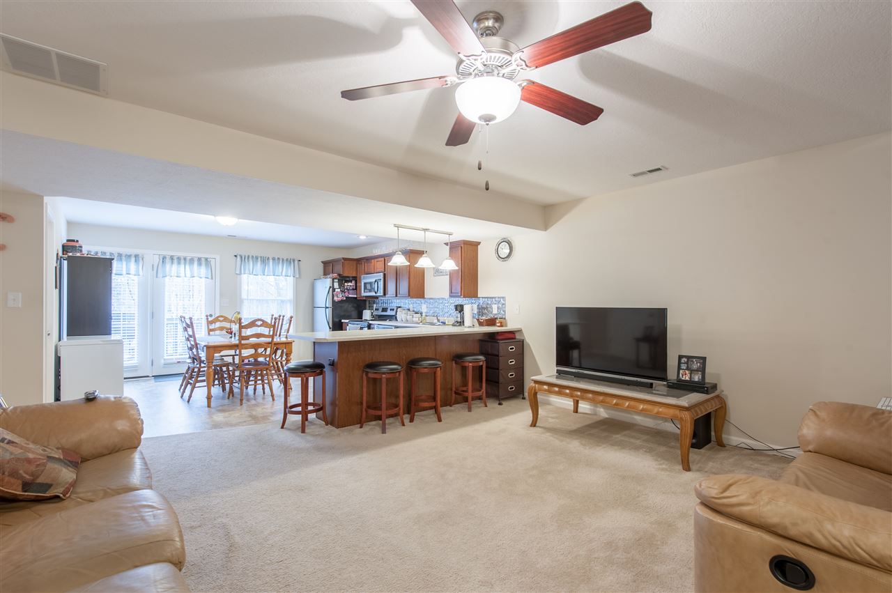 5705 W Vinca Ln, Ellettsville, IN 47429 photo 6