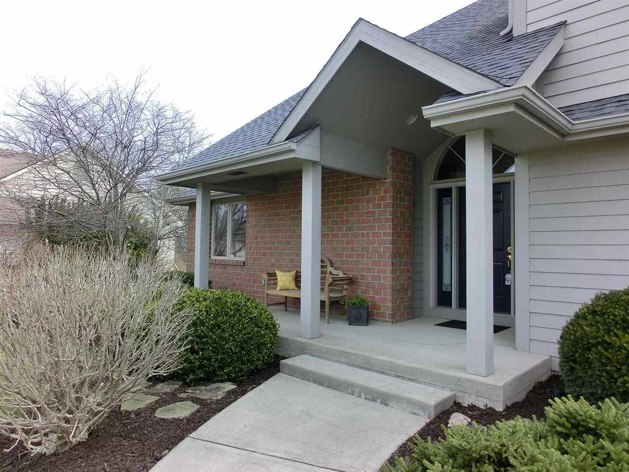 12114 Burning Tree Rd, Fort Wayne, IN 46845 photo 2
