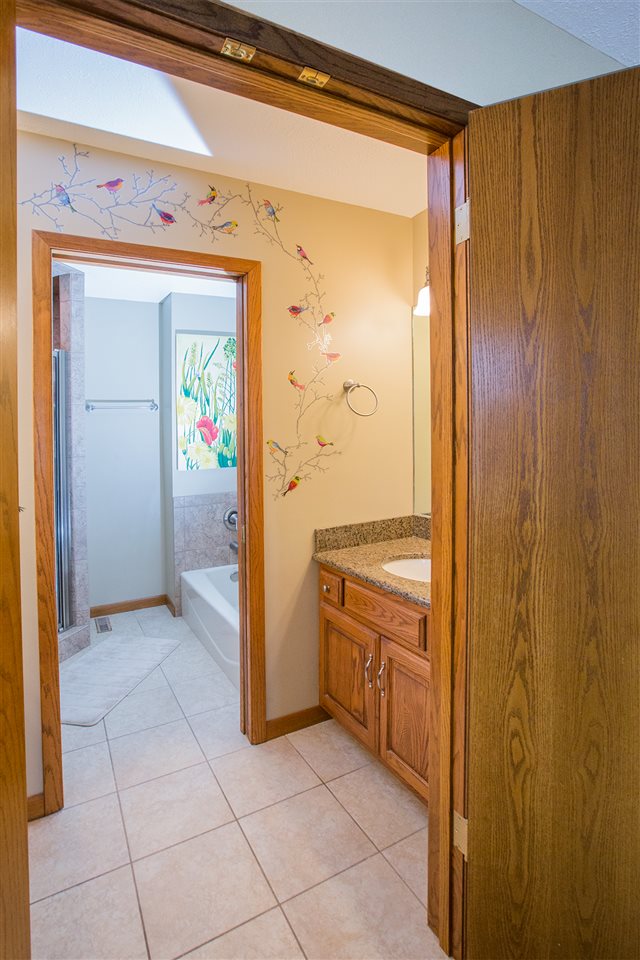 22230 Heron Cv, Elkhart, IN 46516 photo 19