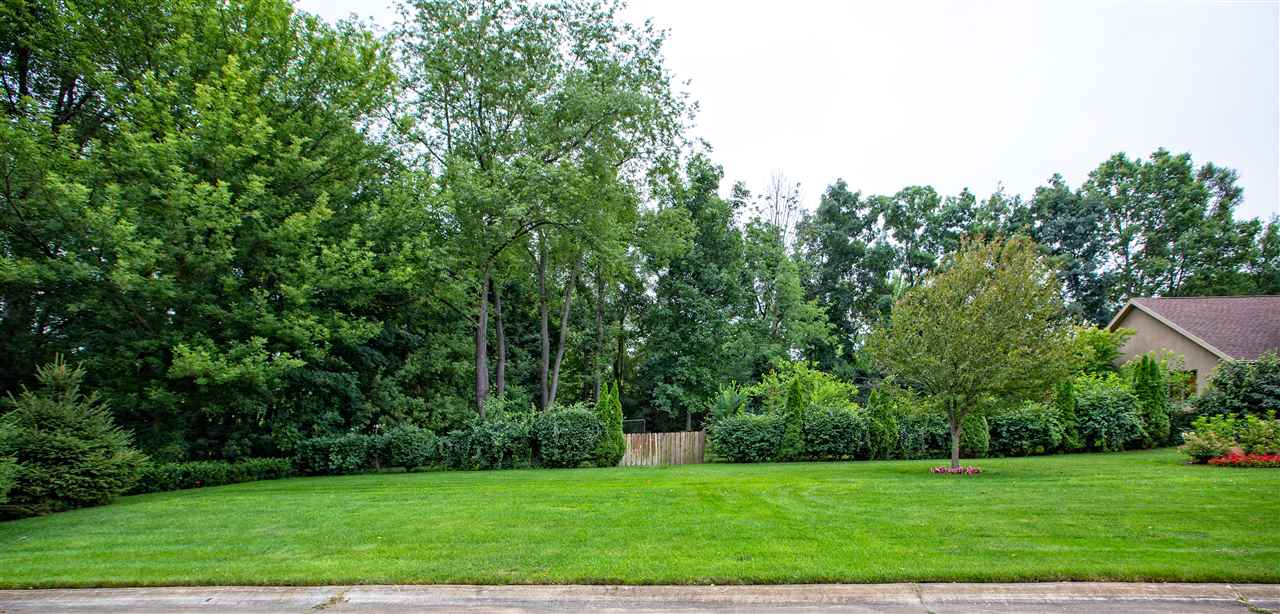 22230 Heron Cv, Elkhart, IN 46516 photo 2