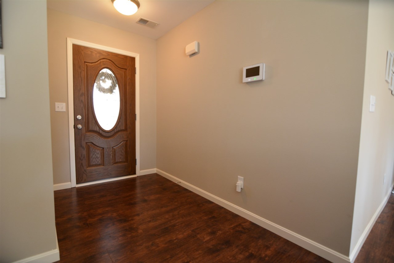 2341 Belize Dr, Evansville, IN 47725 photo 2