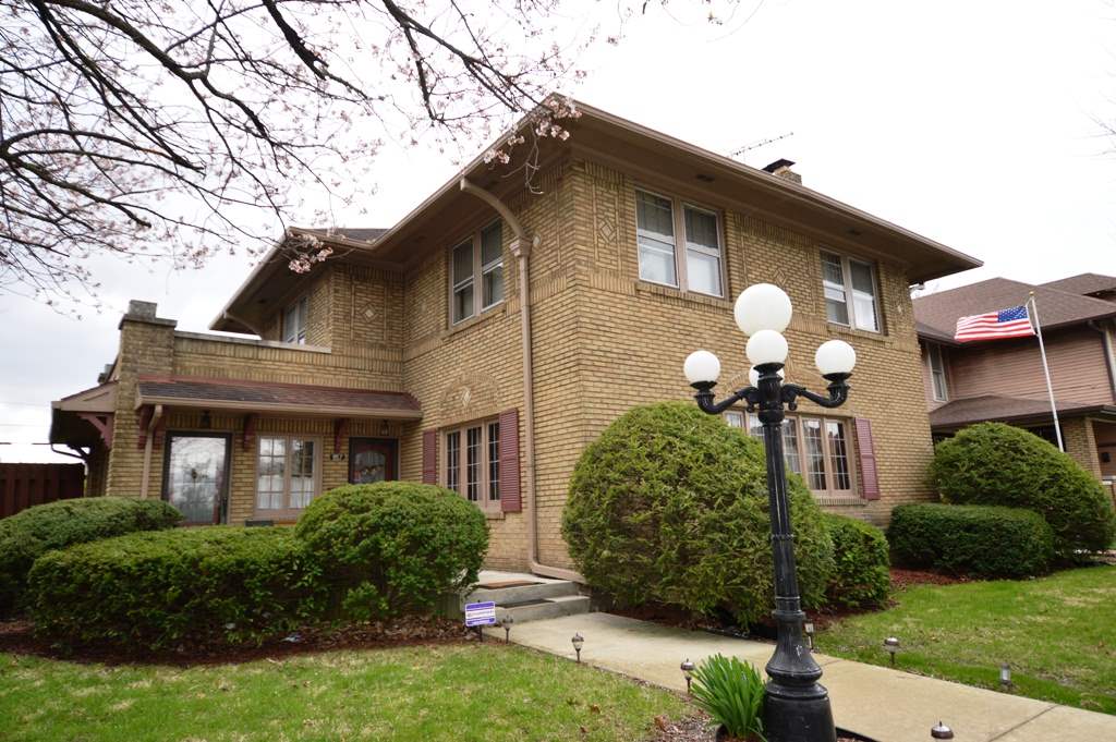 957 E Clinton St, Frankfort, IN 46041 photo 1
