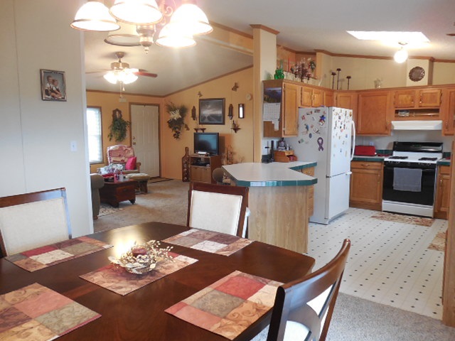 2145 E 400 S, Wolcottville, IN 46795 photo 10