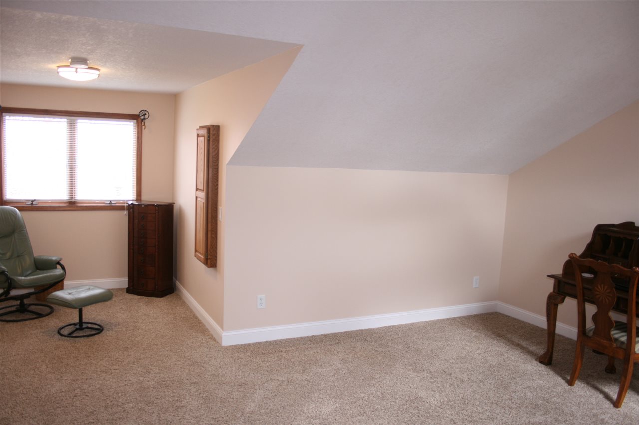 1022 Grenelefe Ct, Decatur, IN 46733 photo 18