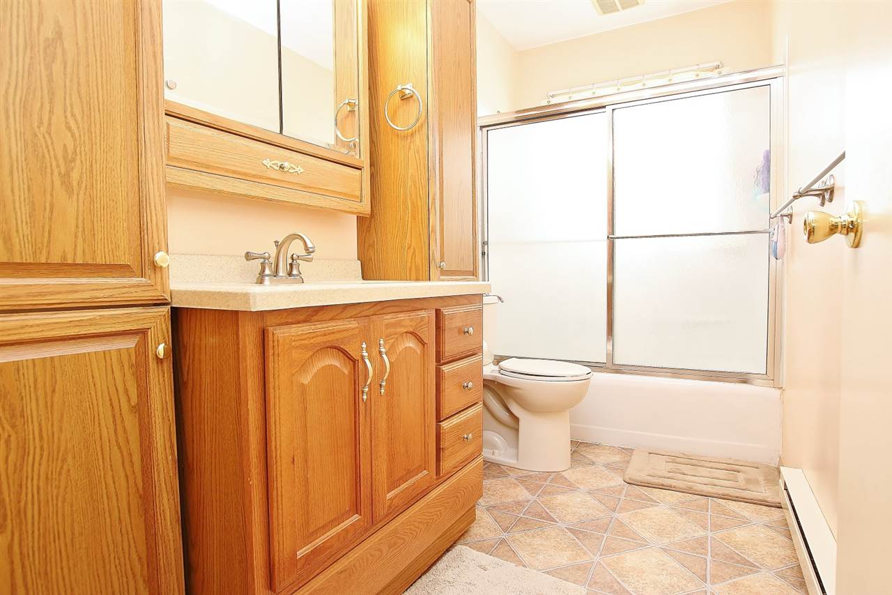 118 Baker Ct, Kendallville, IN 46755 photo 18
