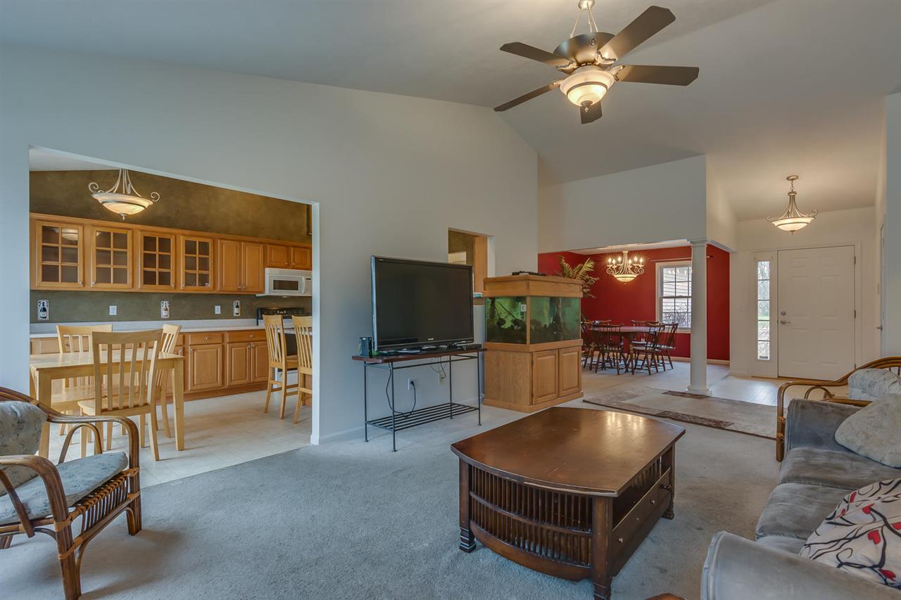 51189 Eaglewood Dr, Granger, IN 46530 photo 7