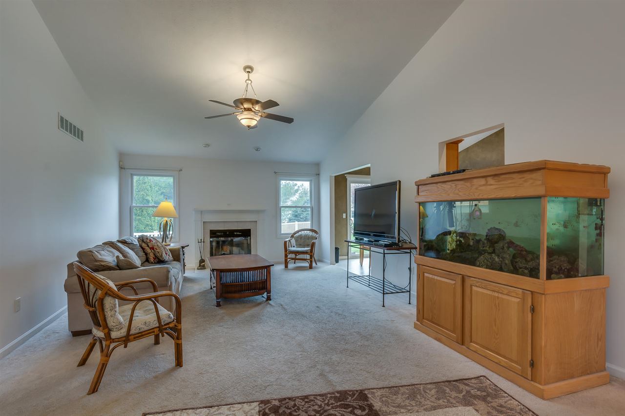 51189 Eaglewood Dr, Granger, IN 46530 photo 6