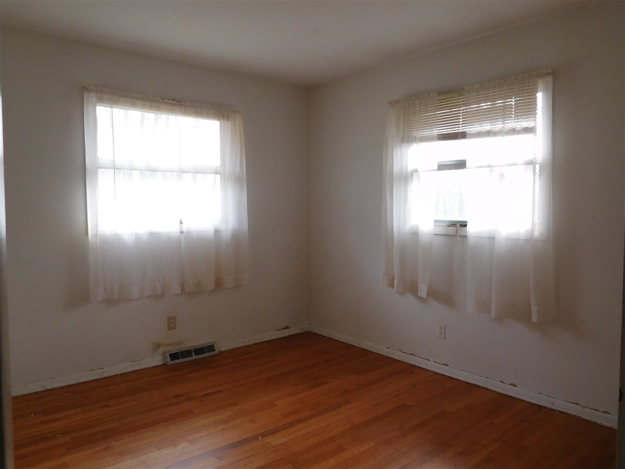 6496 E Cox Dr, Bloomington, IN 47408 photo 8