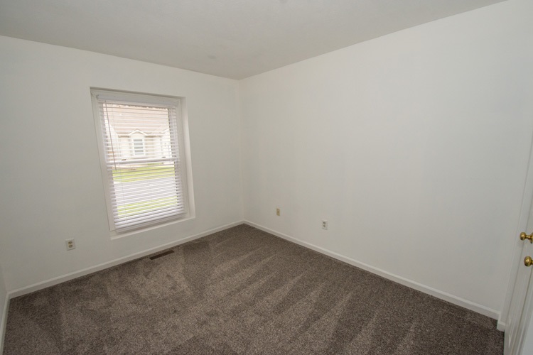 3406 E Jefferson Sq, South Bend, IN 46615 photo 12