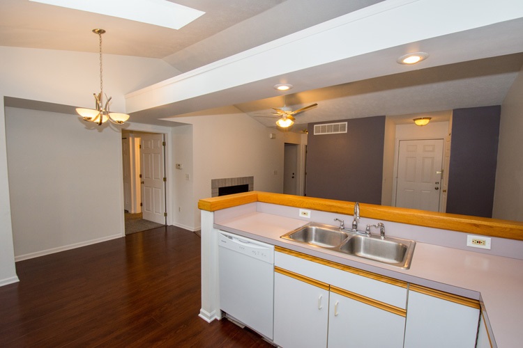 3406 E Jefferson Sq, South Bend, IN 46615 photo 5