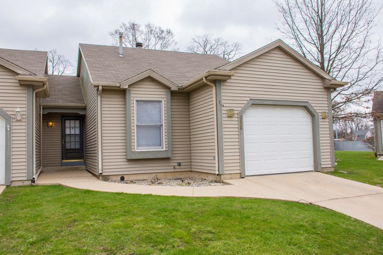 3406 E Jefferson Sq, South Bend, IN 46615 photo 1
