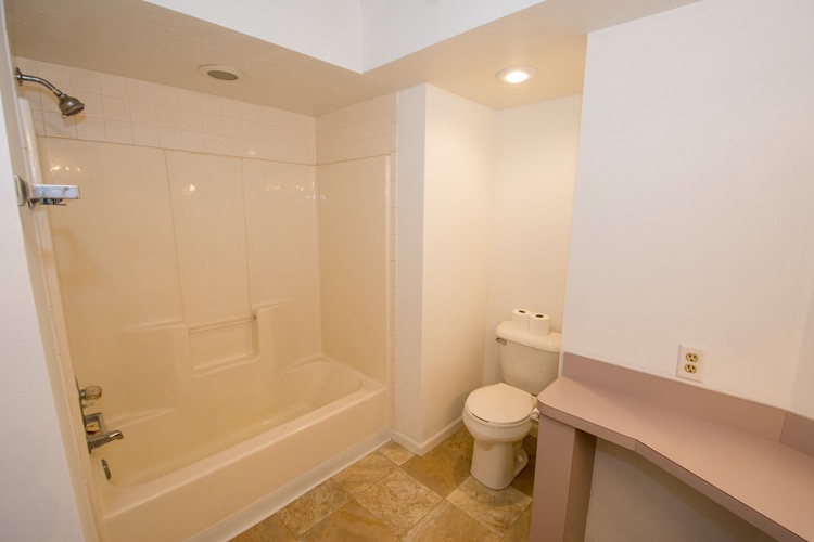 3406 E Jefferson Sq, South Bend, IN 46615 photo 19