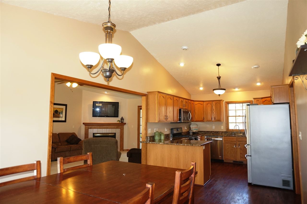 18419 Cypress Dr, South Bend, IN 46637 photo 16