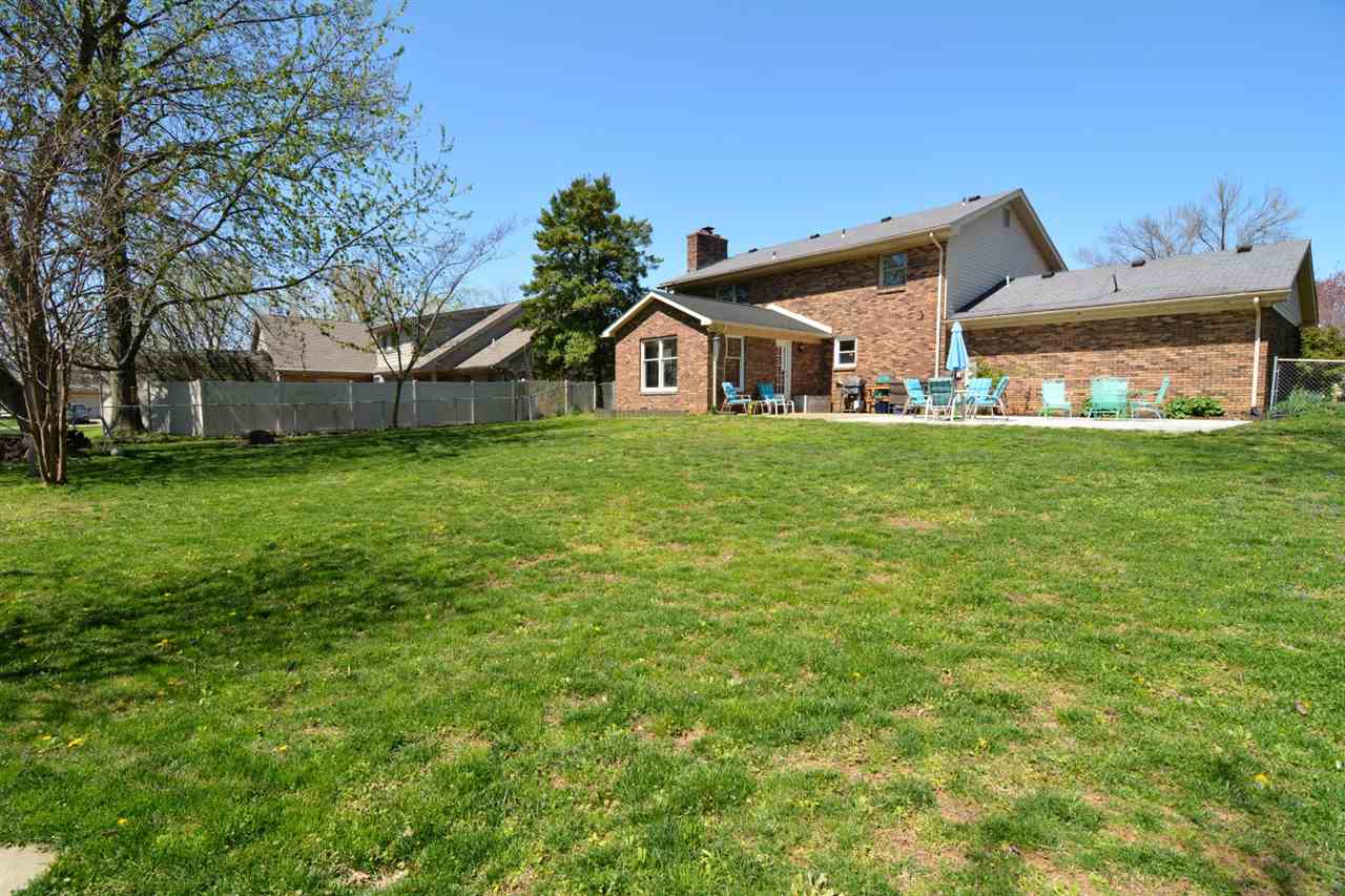 10711 Gettysburg Dr, Newburgh, IN 47630 photo 24