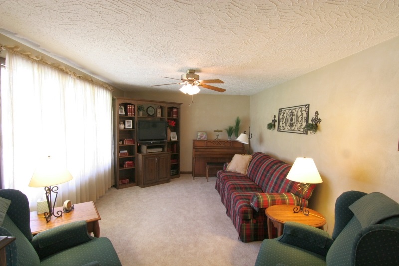 1613 E Hillbrook Rd, Jasper, IN 47546 photo 8