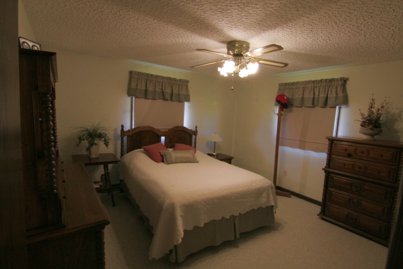1613 E Hillbrook Rd, Jasper, IN 47546 photo 13
