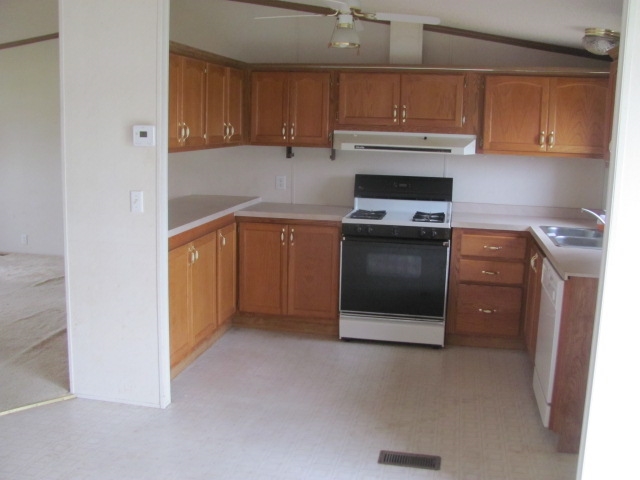 305 E Trina Ln, Oxford, IN 47971 photo 7