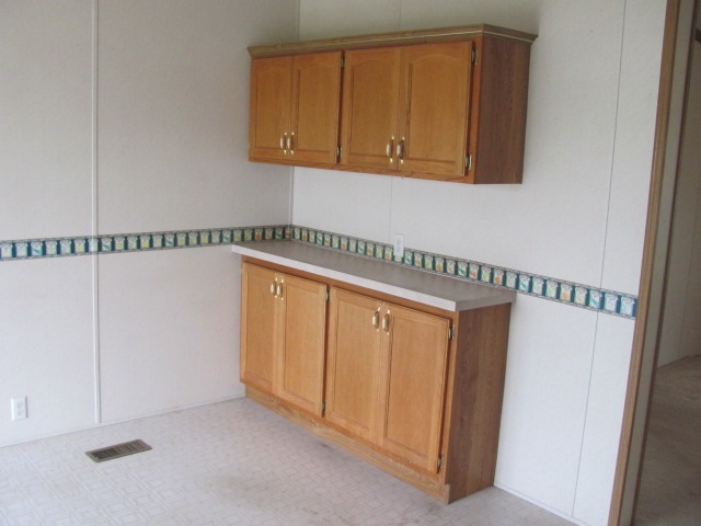 305 E Trina Ln, Oxford, IN 47971 photo 8