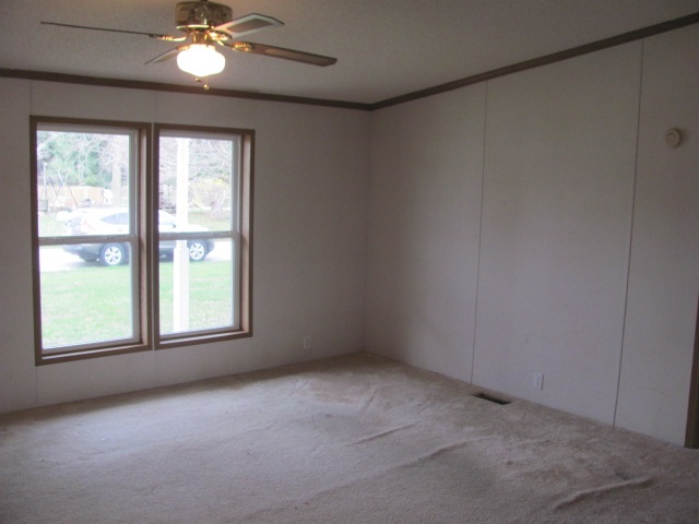 305 E Trina Ln, Oxford, IN 47971 photo 9