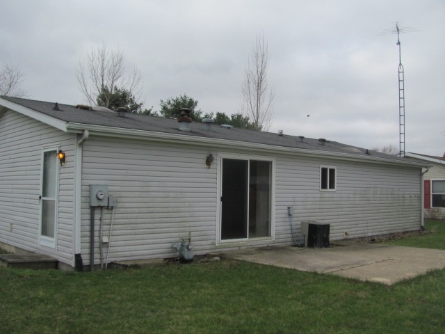 305 E Trina Ln, Oxford, IN 47971 photo 6